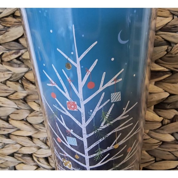 Starbucks Tall Christmas Tree w/ Presents Travel Mug, Plastic, 16 Ounce, EUC - Picture 3 of 10
